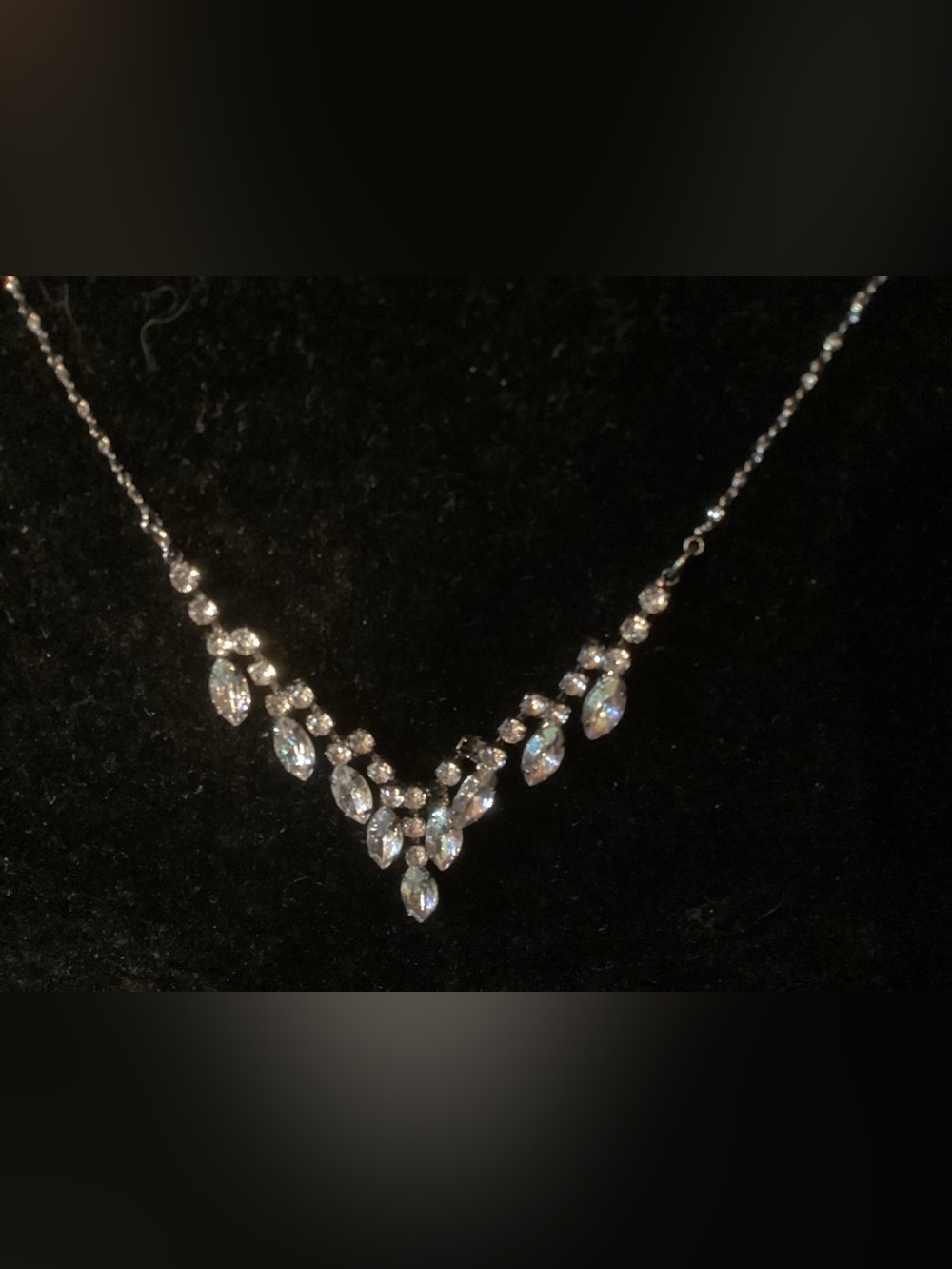 Vintage Silver-tone Avon Chevron Necklace, Bracelet & Earrings - Picture 2 of 3